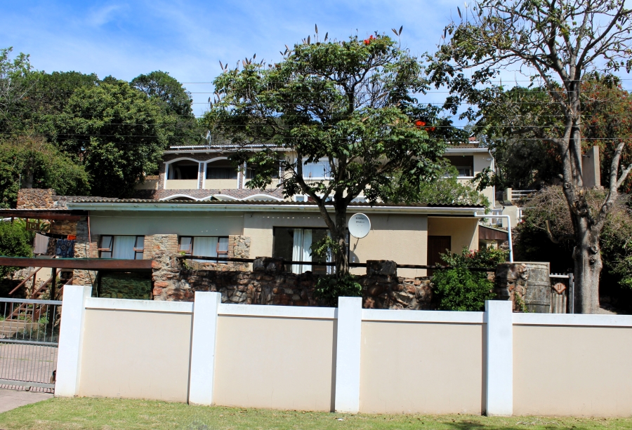 7 Bedroom Property for Sale in West Bank Eastern Cape